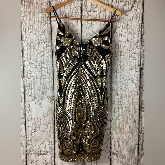 Missord Dresses & Skirts - NWT Miss Ord Gold Sequin Glam Art Deco Bodycon Mini Party Luxury Luxe Dress s/M